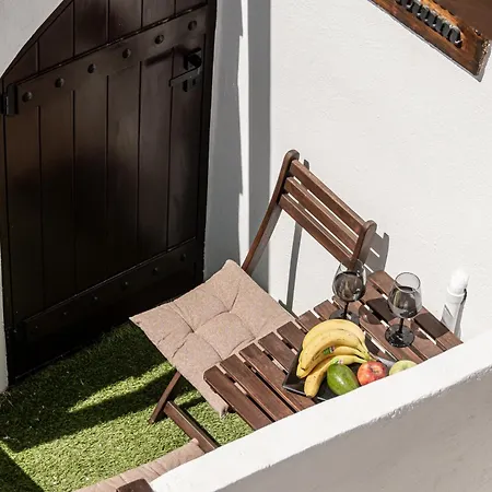 Apartment Domus Castrum Naxos City