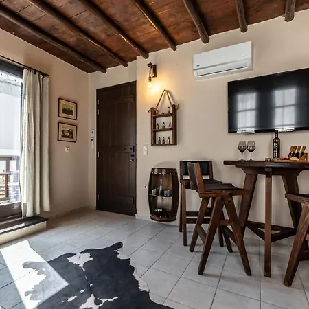 Apartment Domus Castrum Naxos City