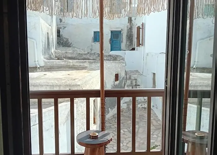 Domus Castrum Daire Naxos City