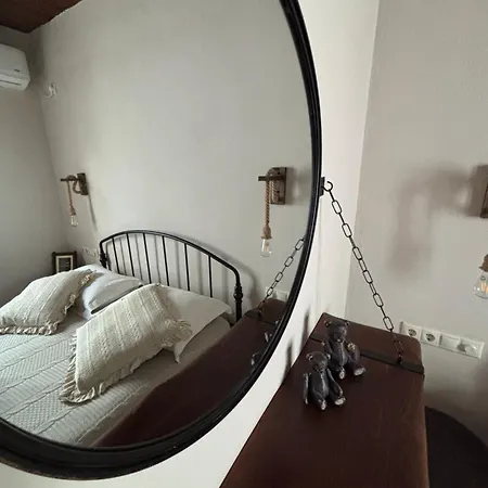 Domus Castrum Apartment
