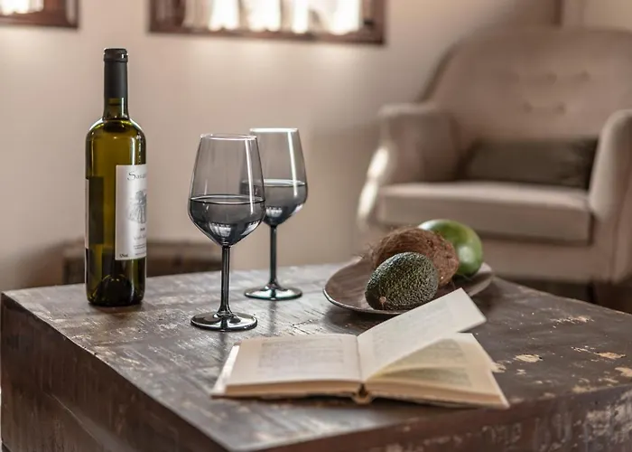 Domus Castrum Apartment *